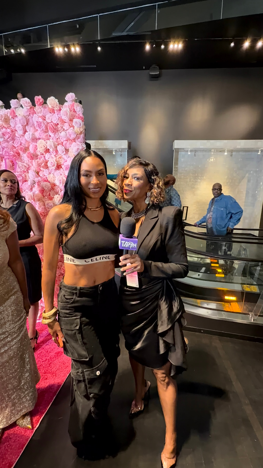Tap-In Magazine red-carpet coverage: Pink-carpet interview